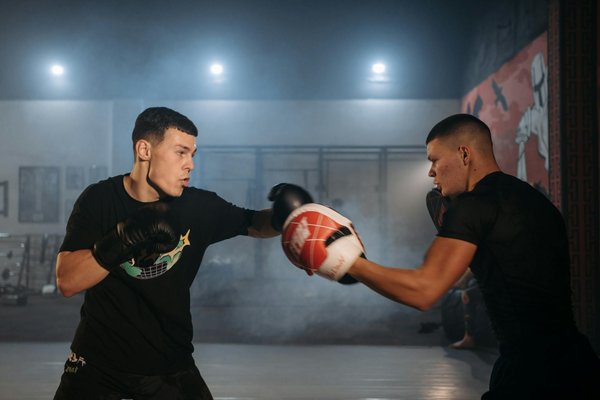 Les blessures typiques en musculation sans matériel et comment les éviter